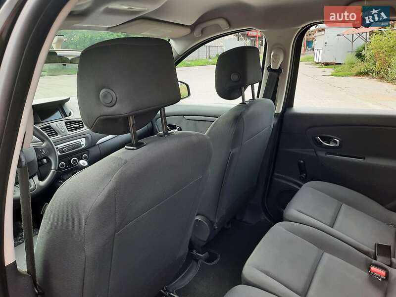 Минивэн Renault Scenic 2013 в Полтаве
