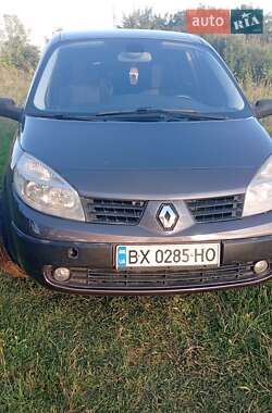 Мінівен Renault Scenic 2004 в Теофіполі
