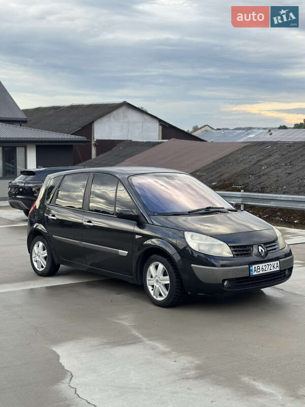 Минивэн Renault Scenic 2005 в 