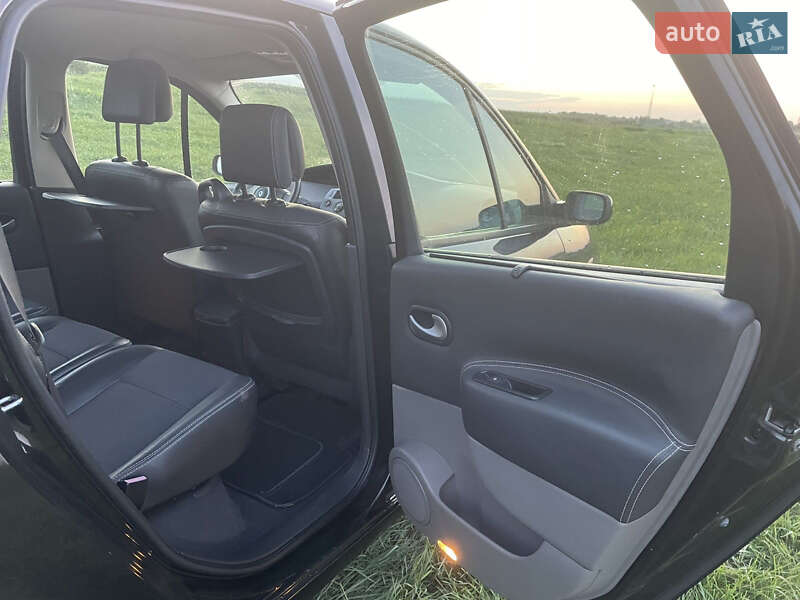 Минивэн Renault Scenic 2008 в Ровно