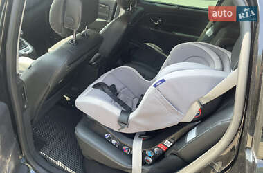Минивэн Renault Scenic 2013 в 