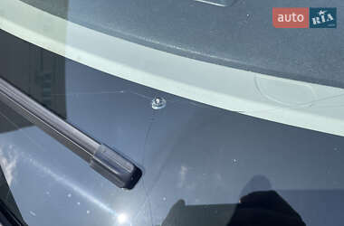 Минивэн Renault Scenic 2013 в 