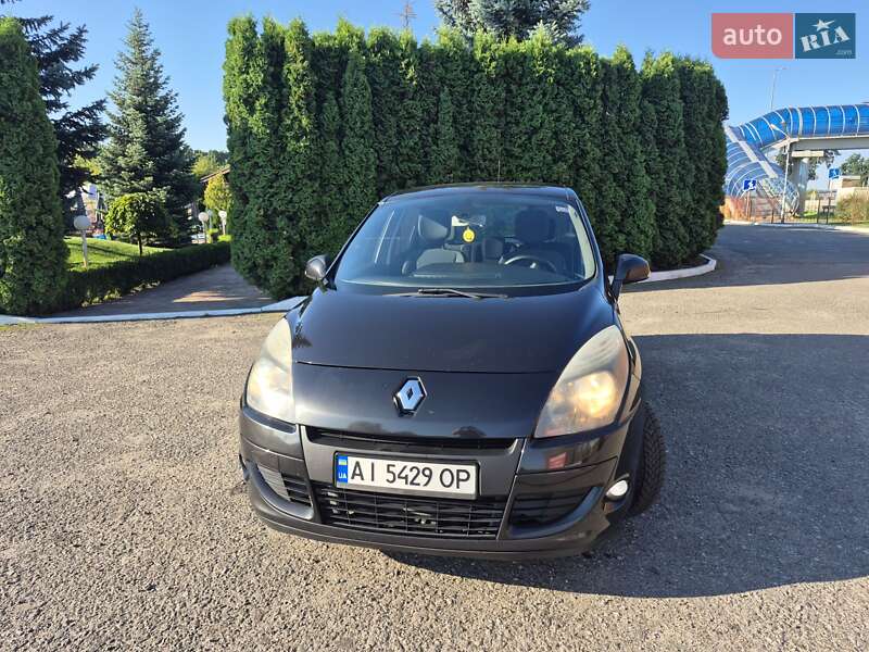 Минивэн Renault Scenic 2010 в Киеве