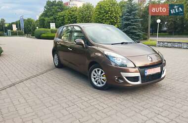 Мінівен Renault Scenic 2010 в Луцьку