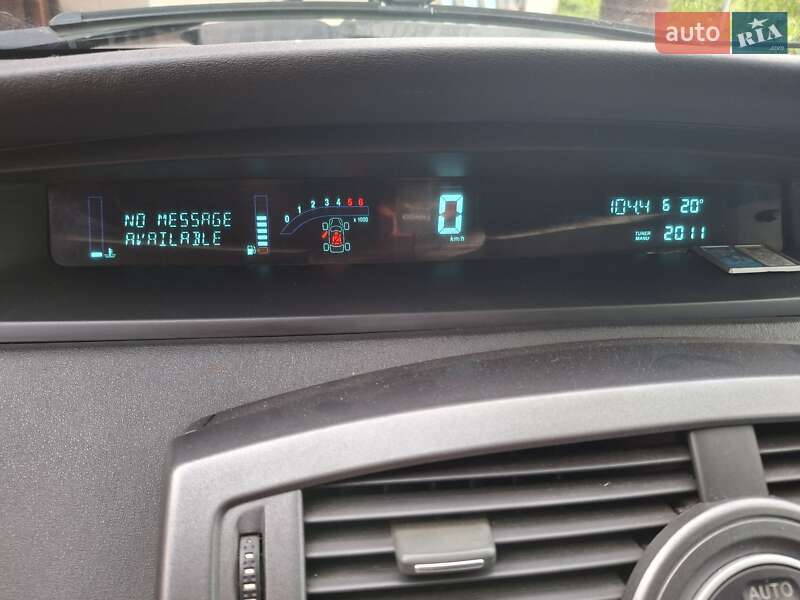 Минивэн Renault Scenic 2005 в Скнилове