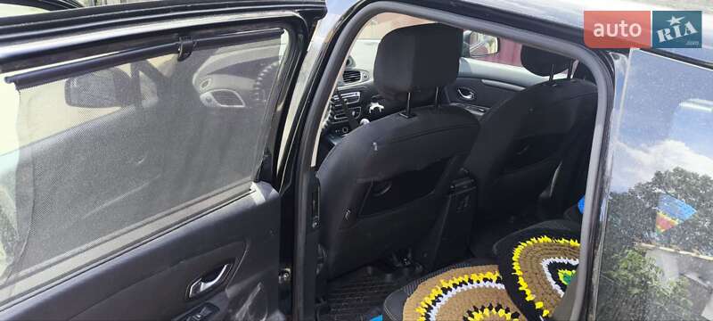 Минивэн Renault Scenic 2010 в Катюжанке