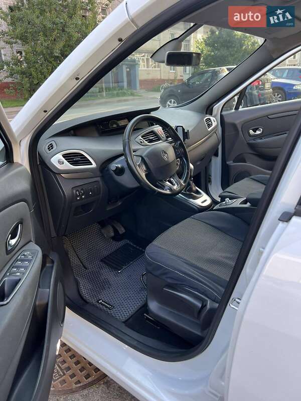 Минивэн Renault Scenic 2010 в Чернигове