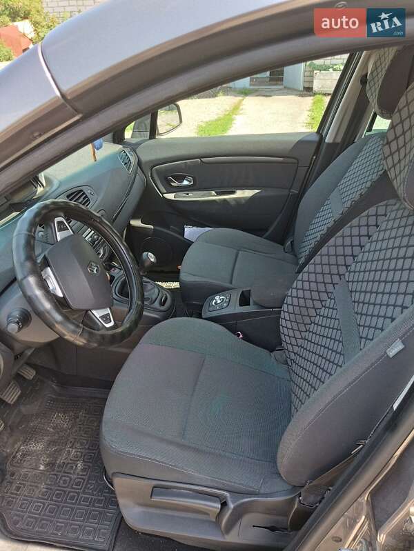 Минивэн Renault Scenic 2011 в Гадяче фото 5 Минивэн Renault Scenic 2011 в Гадяче