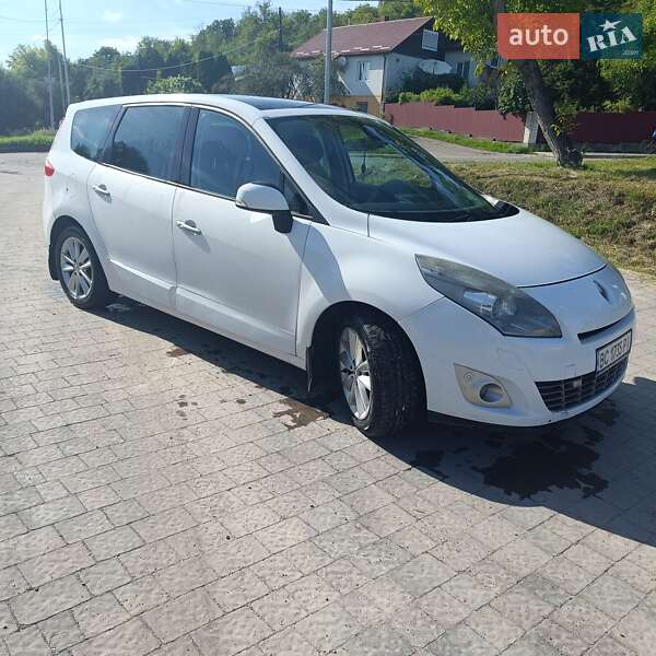 Минивэн Renault Scenic 2009 в Львове