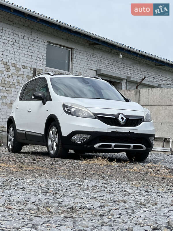Минивэн Renault Scenic 2015 в Ровно