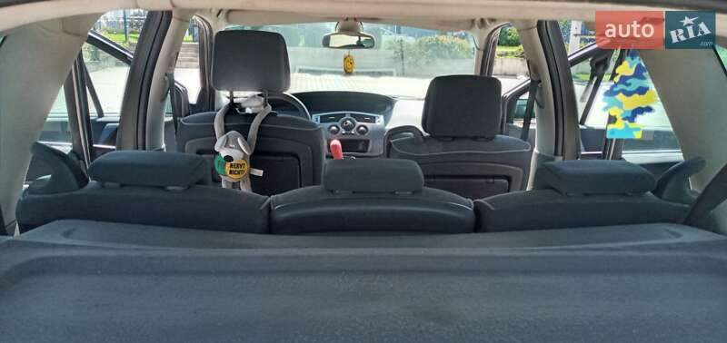 Минивэн Renault Scenic 2004 в Черновцах