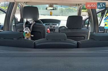 Минивэн Renault Scenic 2004 в 
