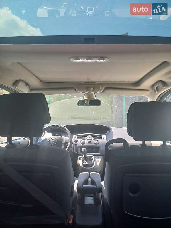 Минивэн Renault Scenic 2006 в Кропивницком