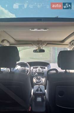 Минивэн Renault Scenic 2006 в 
