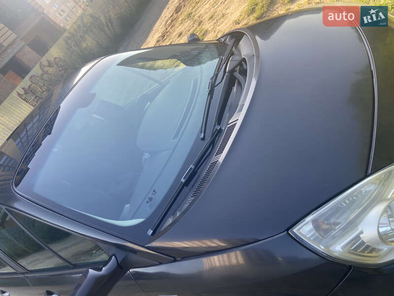 Минивэн Renault Scenic 2006 в Хмельницком