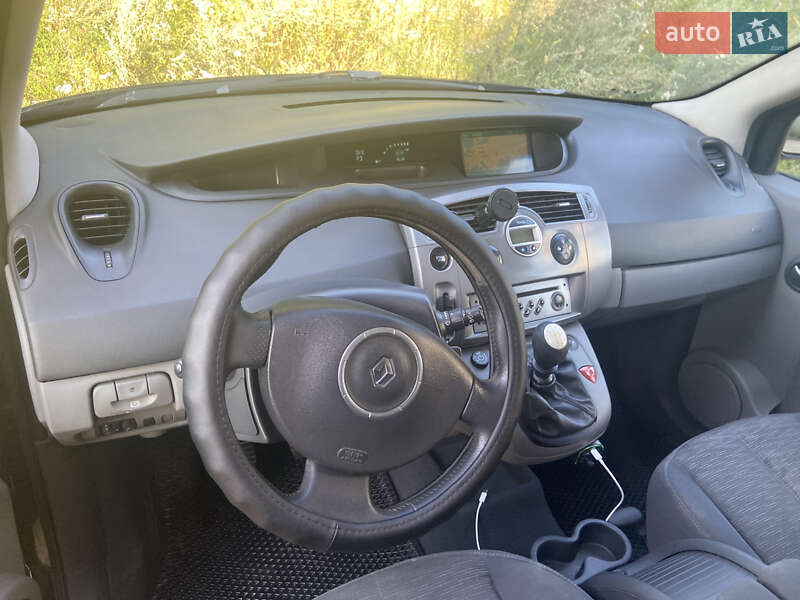 Минивэн Renault Scenic 2006 в Хмельницком