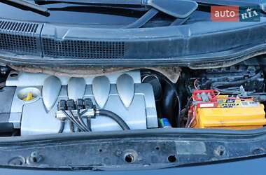 Минивэн Renault Scenic 2005 в 