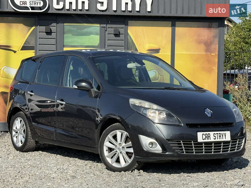 Минивэн Renault Scenic 2011 в Стрые