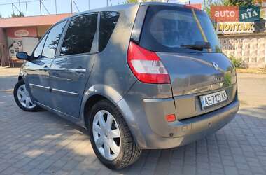 Минивэн Renault Scenic 2006 в 