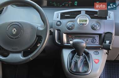 Минивэн Renault Scenic 2006 в 