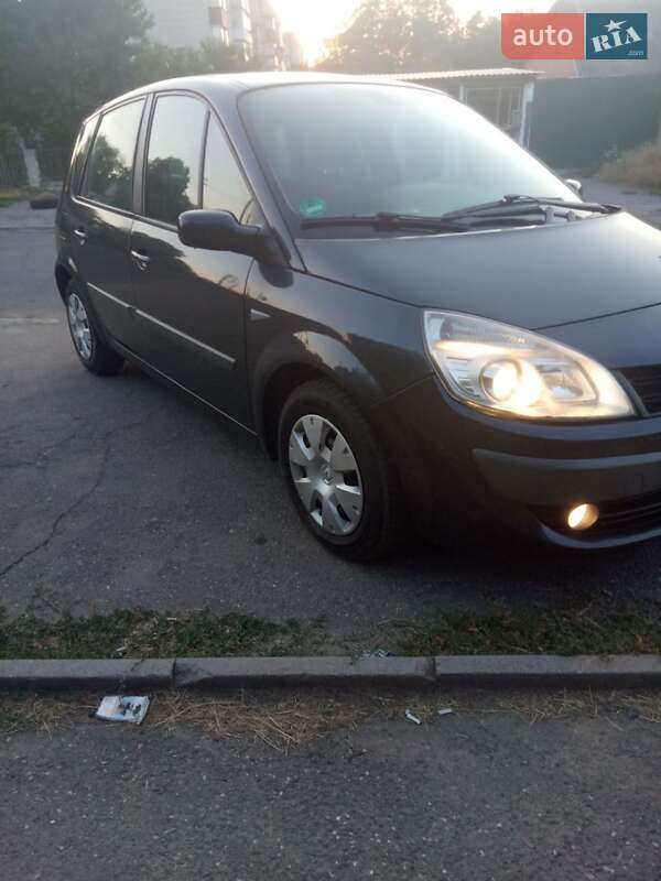 Минивэн Renault Scenic 2007 в Звенигородке
