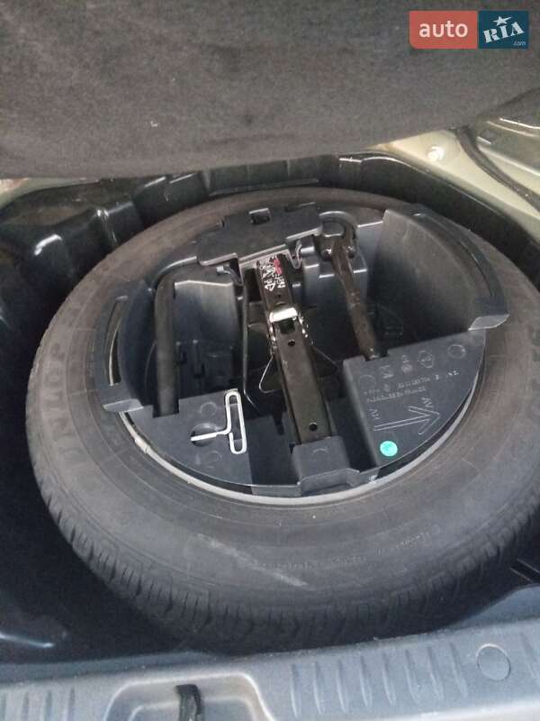 Минивэн Renault Scenic 2007 в Звенигородке