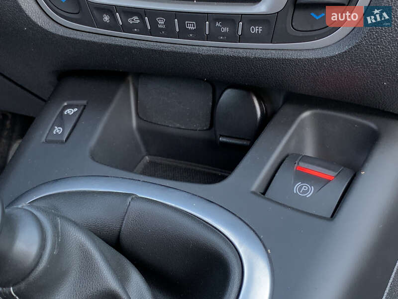 Минивэн Renault Scenic 2015 в Бердичеве