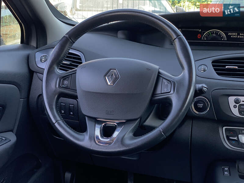 Минивэн Renault Scenic 2015 в Бердичеве
