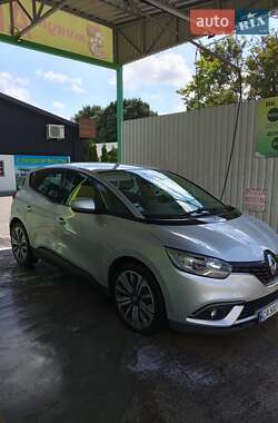 Минивэн Renault Scenic 2017 в 