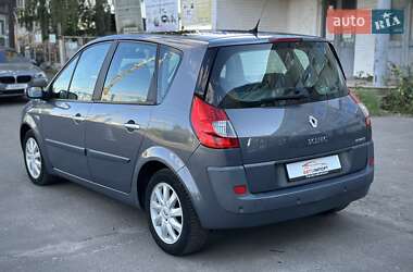 Минивэн Renault Scenic 2006 в 