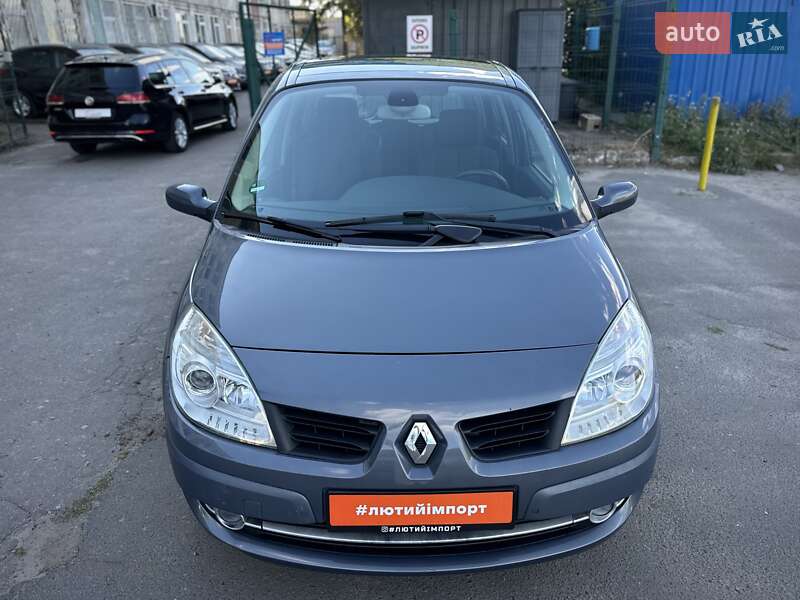 Минивэн Renault Scenic 2006 в Сумах