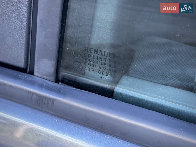 Минивэн Renault Scenic 2006 в Сумах