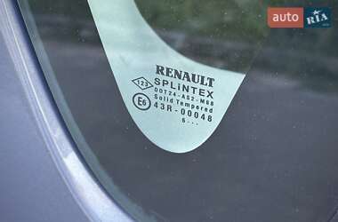 Минивэн Renault Scenic 2006 в 