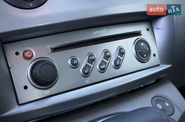 Минивэн Renault Scenic 2006 в 