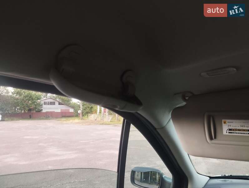 Минивэн Renault Scenic 2004 в Бахмаче