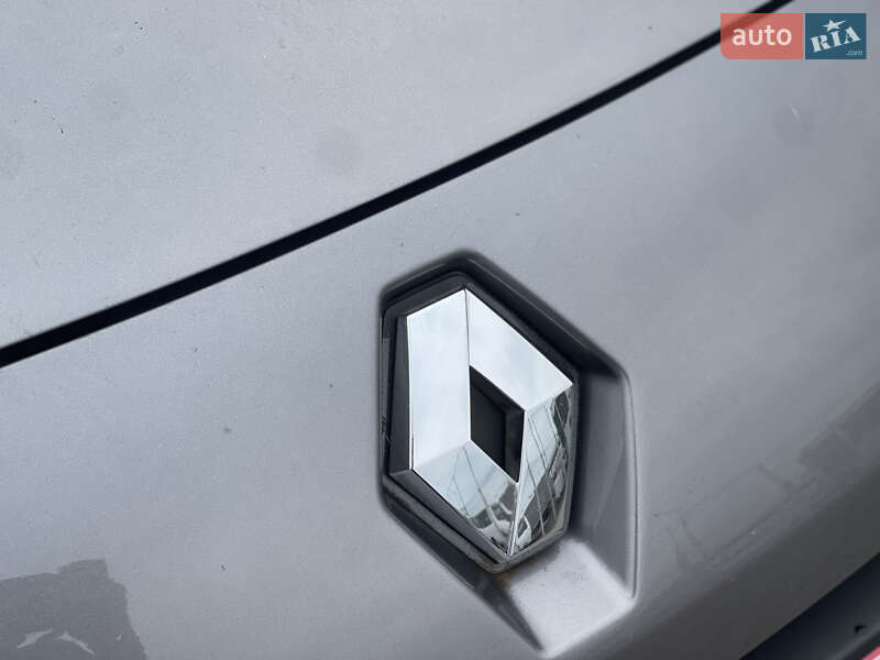 Мінівен Renault Scenic 2011 в Нововолинську