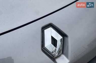 Минивэн Renault Scenic 2011 в 