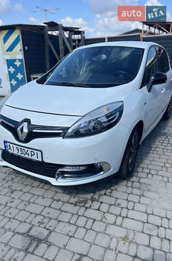 Минивэн Renault Scenic 2015 в 