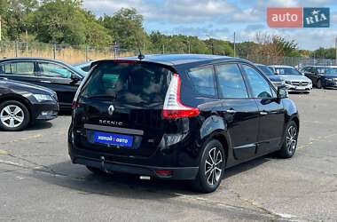 Минивэн Renault Scenic 2010 в 