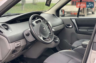 Минивэн Renault Scenic 2005 в 