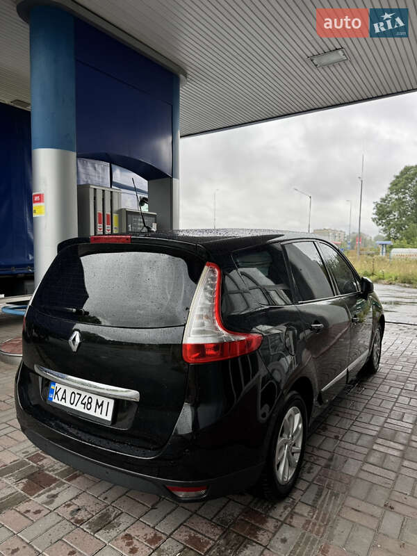 Минивэн Renault Scenic 2012 в Хмельницком