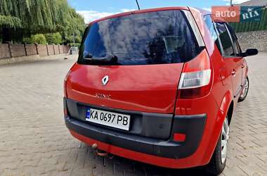 Минивэн Renault Scenic 2005 в 