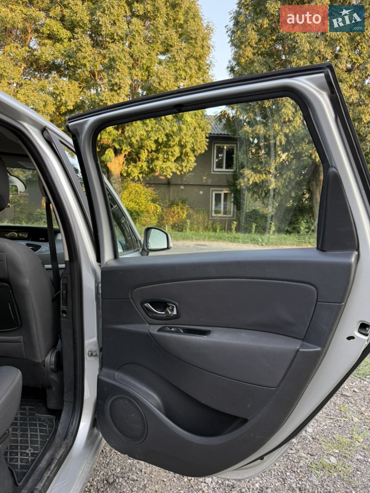 2014 Renault Scenic - мініатюра 29