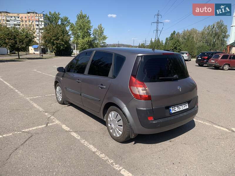 Минивэн Renault Scenic 2003 в Кривом Роге