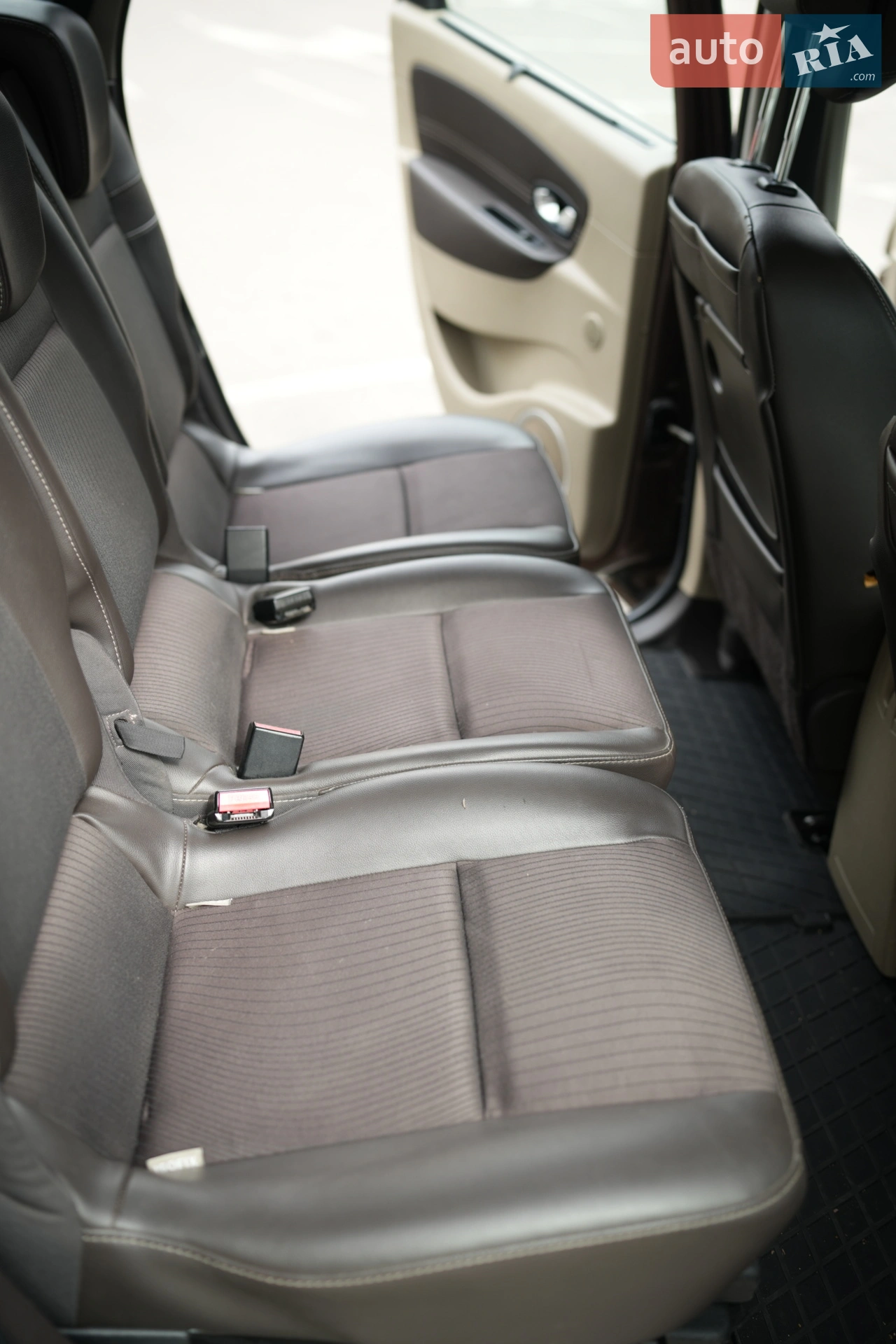 2011 Renault Scenic - мініатюра 7