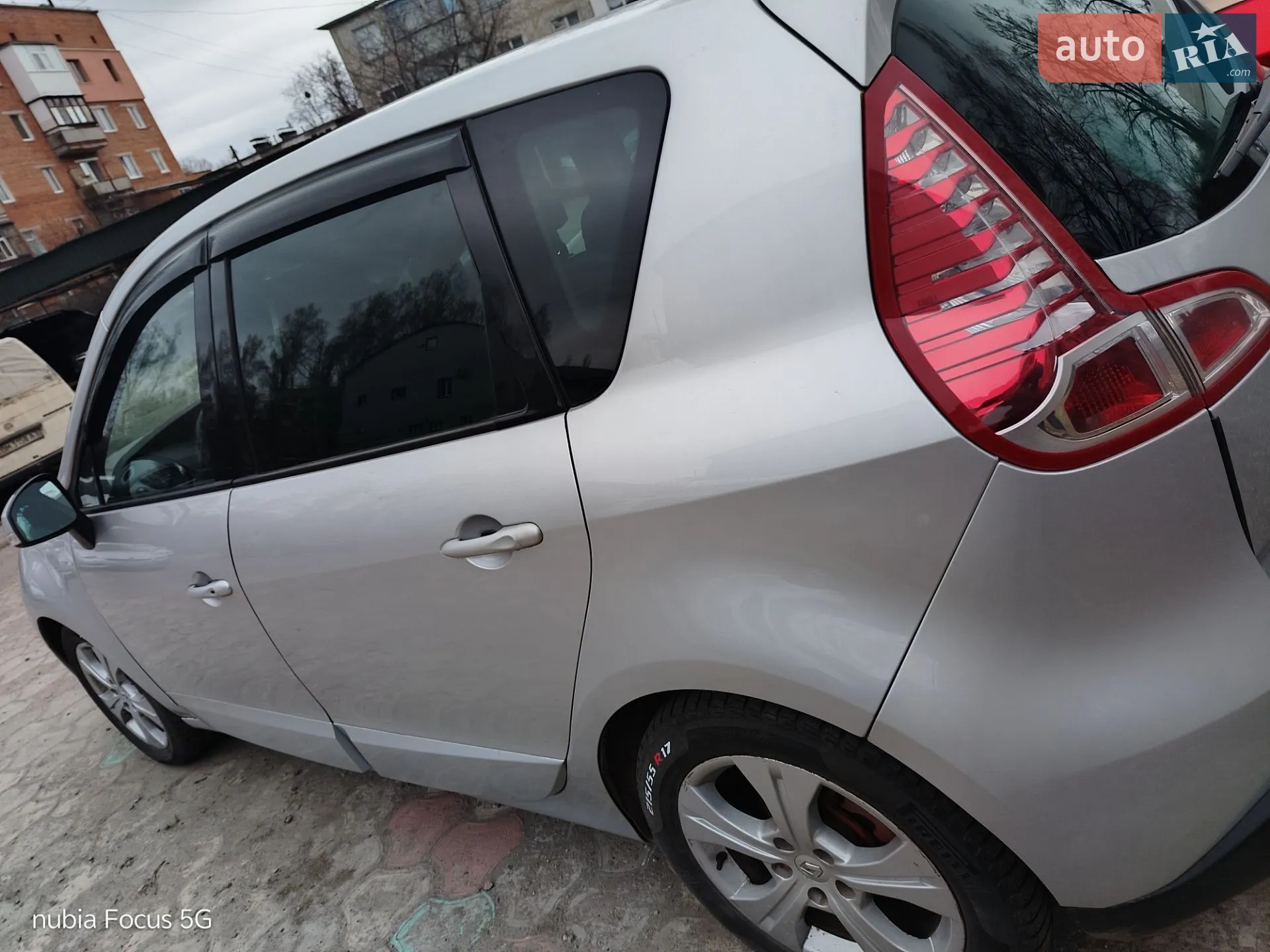 2011 Renault Scenic - мініатюра 12