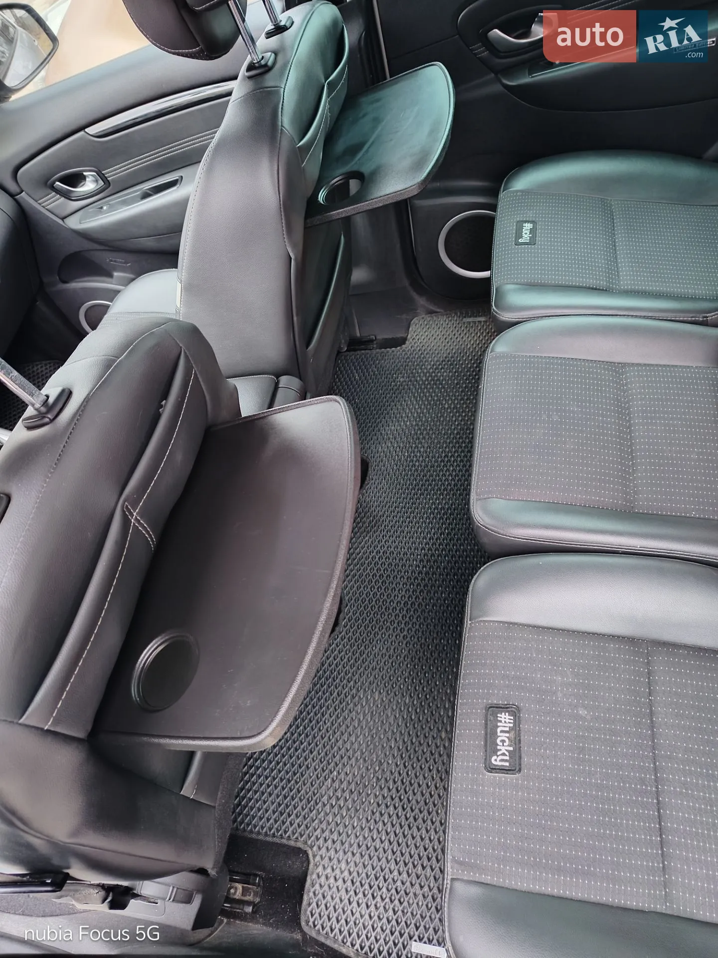 2011 Renault Scenic - мініатюра 9