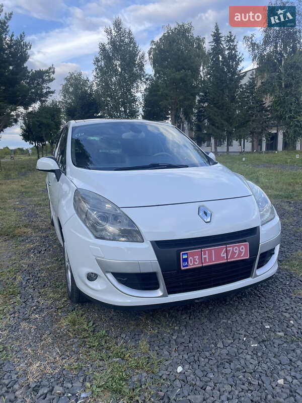 Минивэн Renault Scenic 2010 в Луцке