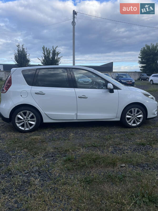 Минивэн Renault Scenic 2010 в Луцке