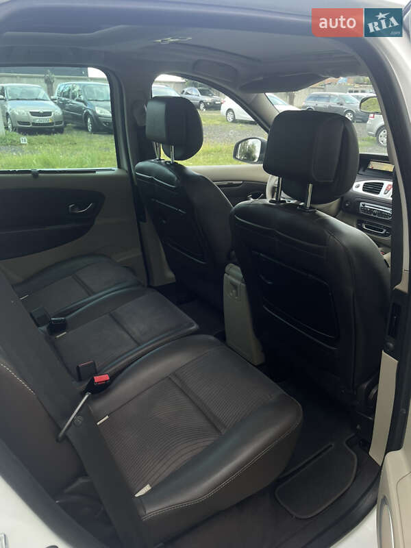 Минивэн Renault Scenic 2010 в Луцке